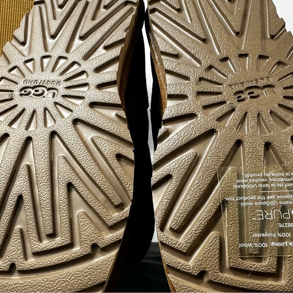 UGG Brown and Yellow Winter Boots with Floral Embroidery - Picture 6 of 8